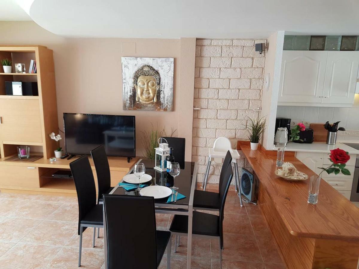 Villa Roque del Conde 3 with fantastic sea view, terrace, pool, Wifi, SAT-TV, garage Costa Adeje  Exterior foto