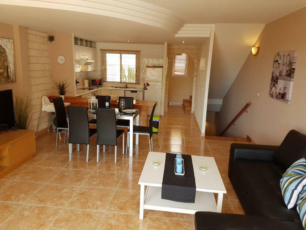 Villa Roque del Conde 3 with fantastic sea view, terrace, pool, Wifi, SAT-TV, garage Costa Adeje  Exterior foto