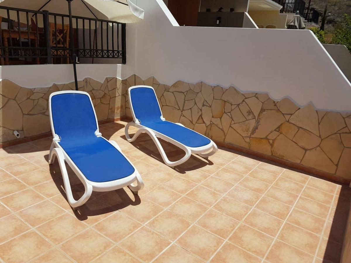 Villa Roque del Conde 3 with fantastic sea view, terrace, pool, Wifi, SAT-TV, garage Costa Adeje  Exterior foto