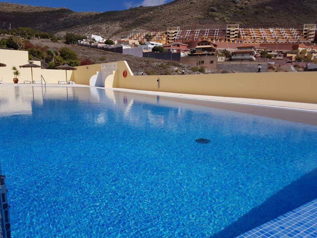 Villa Roque del Conde 3 with fantastic sea view, terrace, pool, Wifi, SAT-TV, garage Costa Adeje  Exterior foto