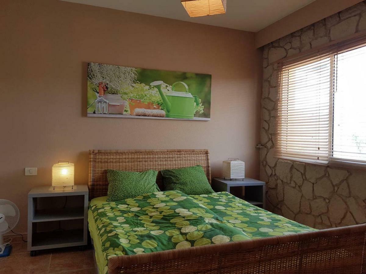 Villa Roque del Conde 3 with fantastic sea view, terrace, pool, Wifi, SAT-TV, garage Costa Adeje  Exterior foto